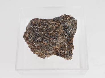 Clino-ferro-suenoite
