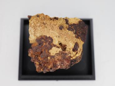 Kamarizaite