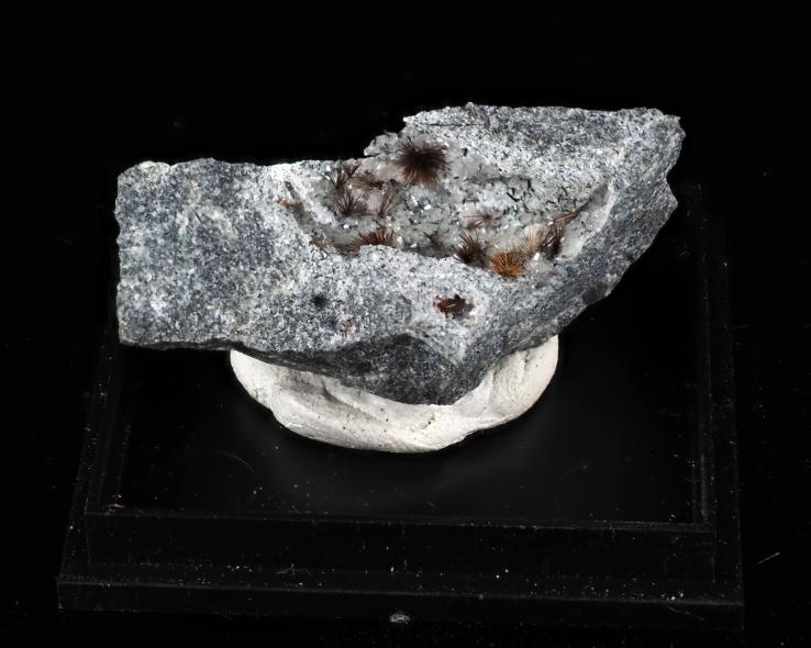 Preview: Arisit-(Ce)