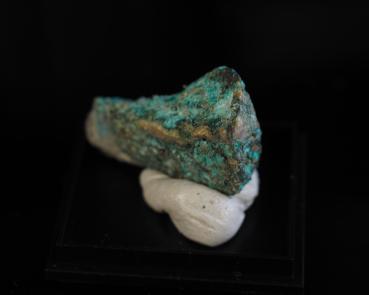 Leogangite