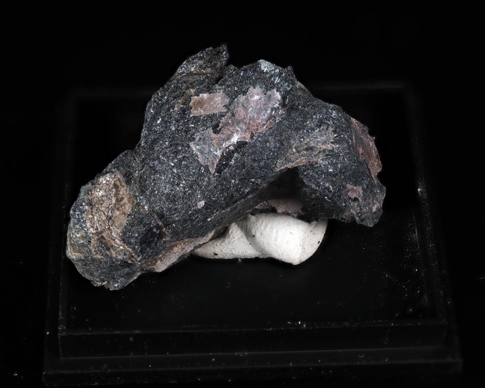 Calciomurmanite