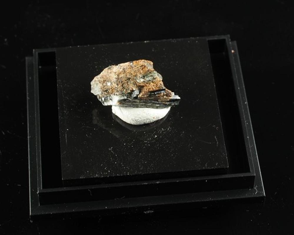 Paraershovite