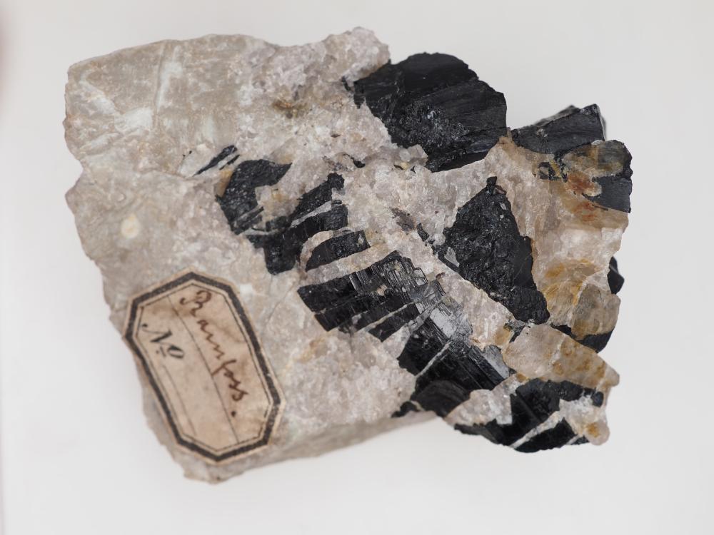 Tourmaline xls