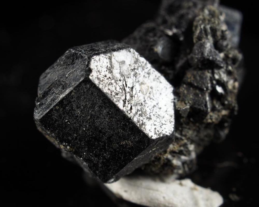 Perovskite